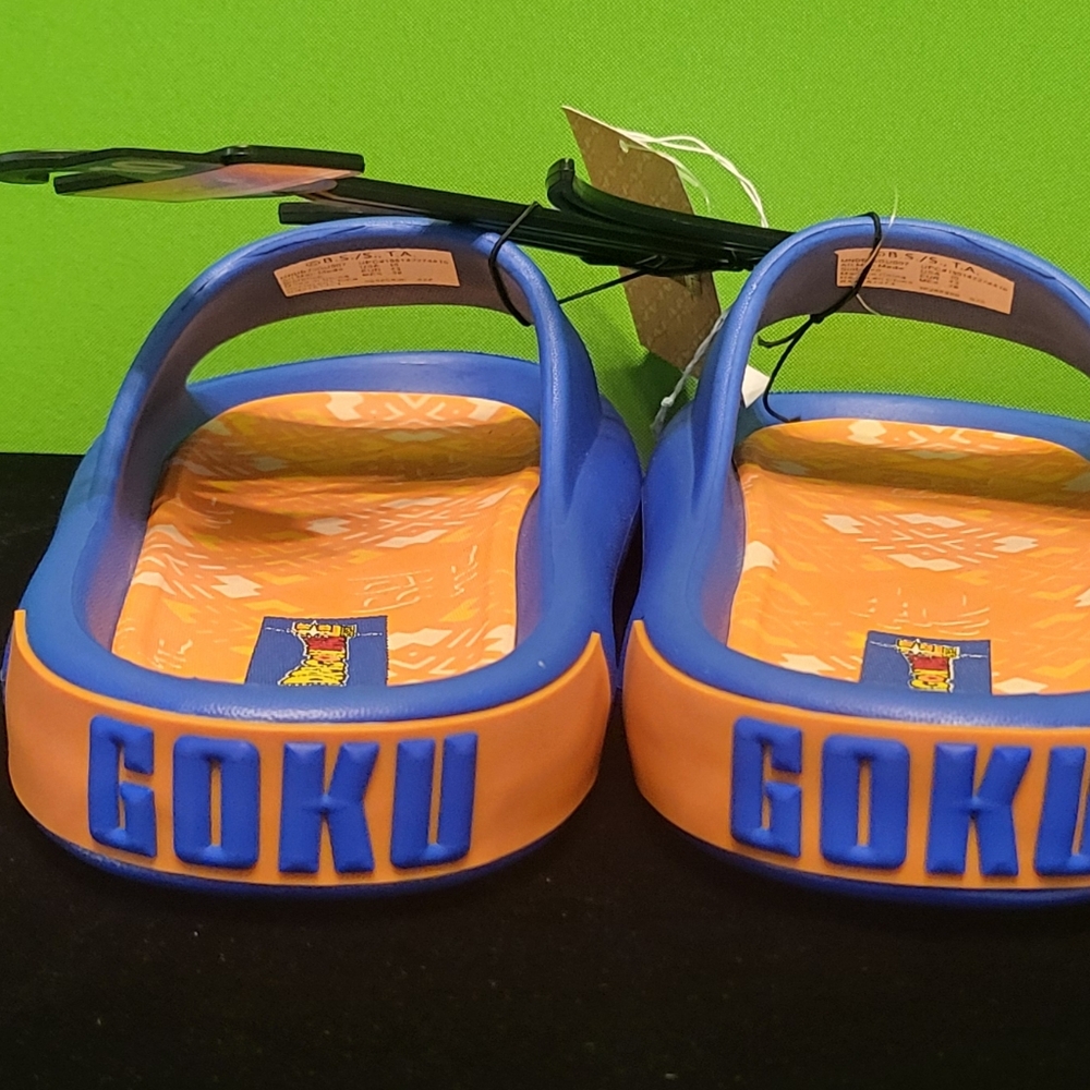 Dragon Ball Z Slide Sandals Size 10 - Picture 4 of 4